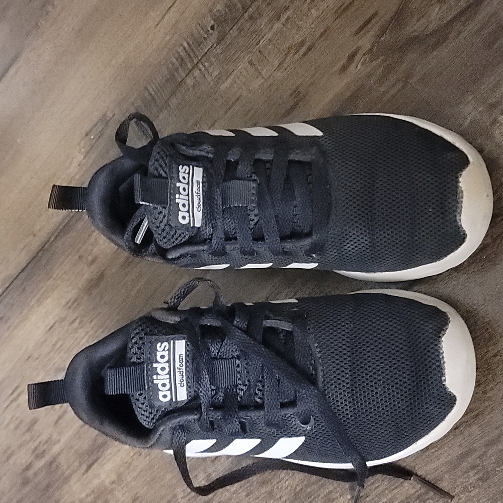 Adidas sneaker
